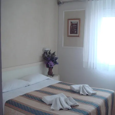 Hotell Arcade Rimini